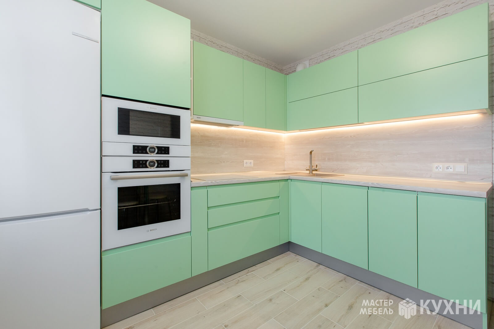 Кухня Арт из крашеного МДФ - Цвет: Зеленый - 1