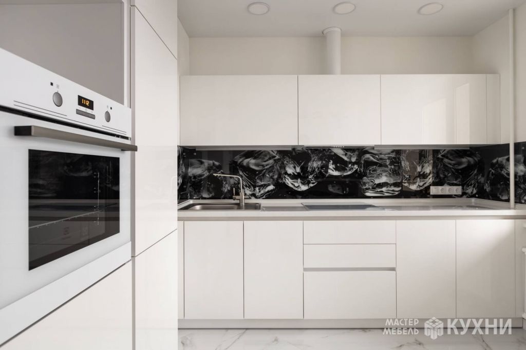 Угловая кухня Интегро из акрила. Фото 5